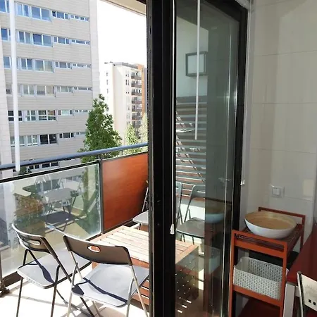 Piso En Zona Forum Con Vistas Al Mar 아파트